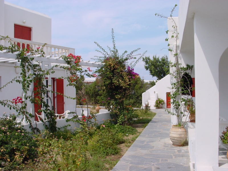 Mykonos Pension Domna.JPG -                                